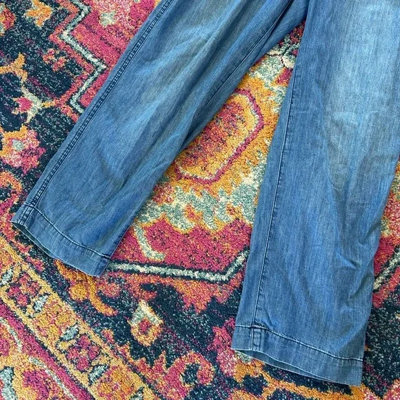 & Denim | Women's Medium Blue Lightweight Denim Jumpsuit tie waist hidden button - Picture 15 of 16